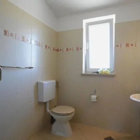 Dora Comfortable Holiday home